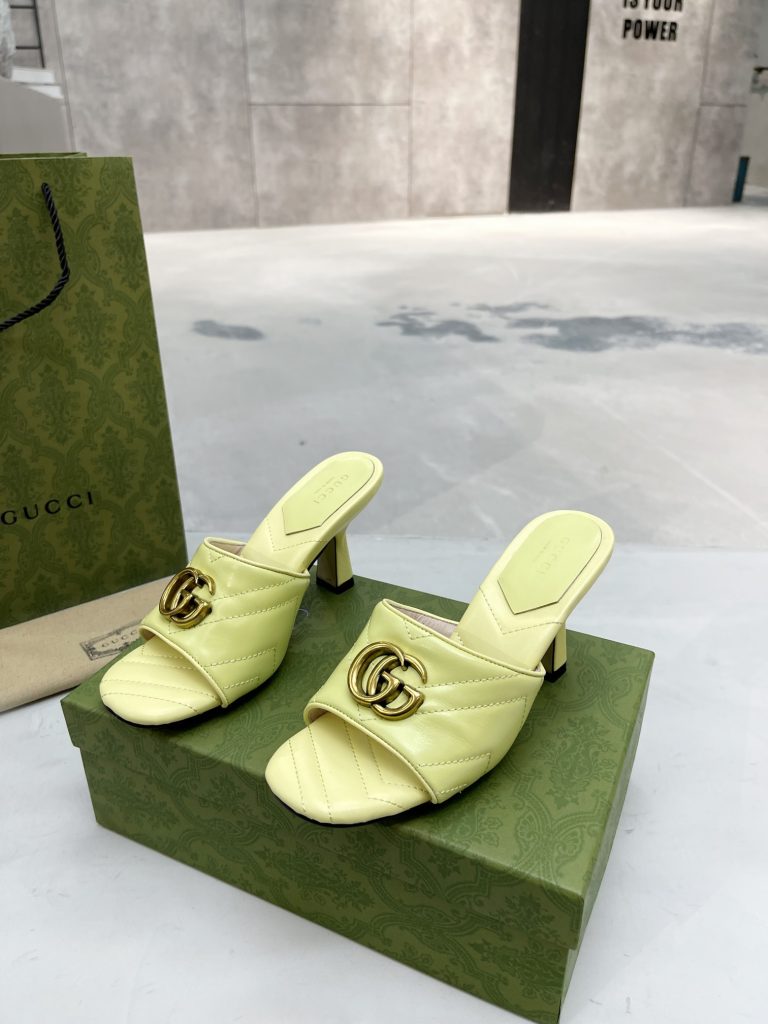 Gucci slippers yellow