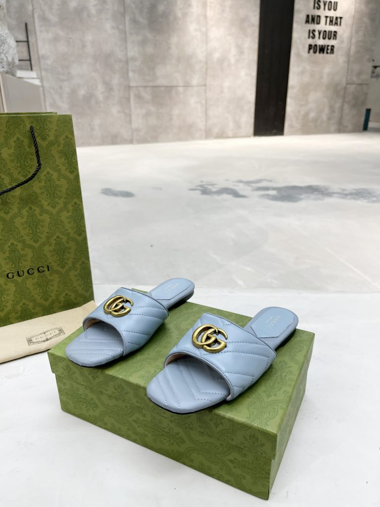 Gucci flat slippers blue