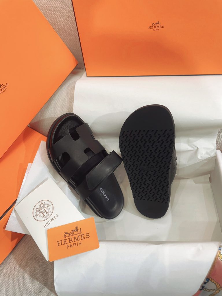 HERMES Chypre calfskin leather open toe set foot fashion sandals men and women with the same model