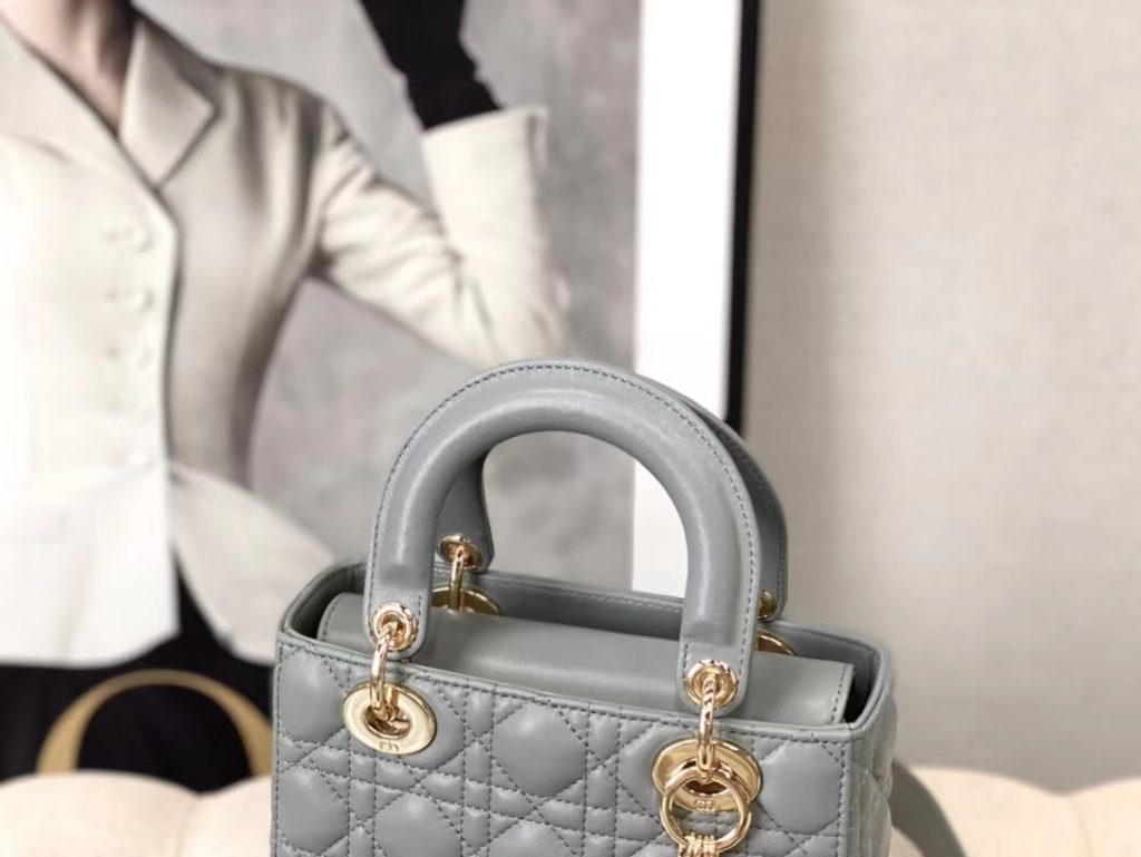 DIOR Dior Lady Dior five compartment toffee bag sheep leather rattan check pattern without shoulder strap shoulder handbag crossbody bag female models