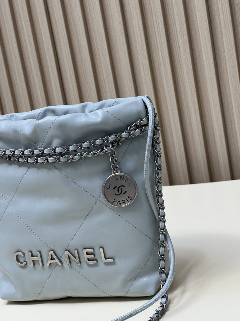 CHANEL Chanel 22Bag 23A drawstring closure chain shiny calfskin bucket bag shoulder crossbody bag mini female models milk blue baby blue