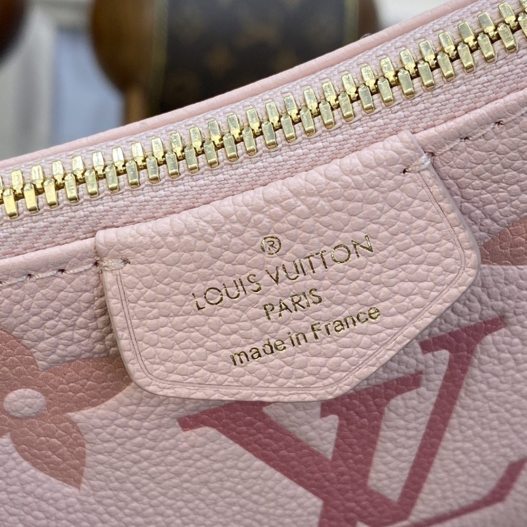 LOUIS VUITTON Easy Pouch Summer Exclusive Old Flower Embossed Cow Leather Metal Chain One Shoulder Handbag Regular Women's Gradient Cherry Blossom Pink