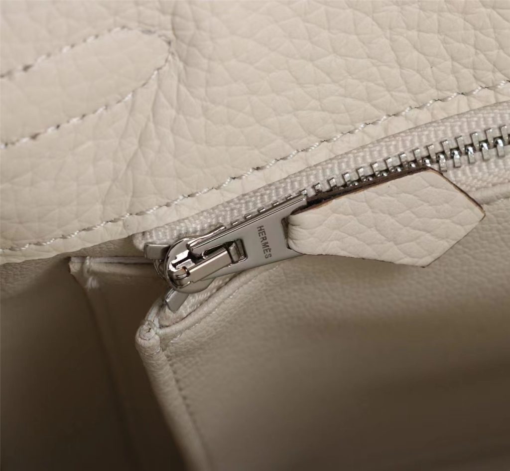 HERMES Hermès Kelly 28 Silver Buckle Epsom Cowhide Kelly bag Handbag Women's 10 Craie Milkshake White Size 28x10x22 cm