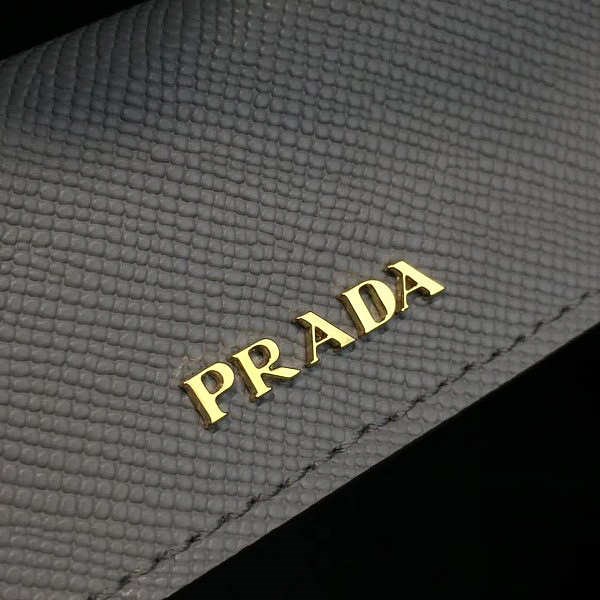 Prada Bibliothèque 4334