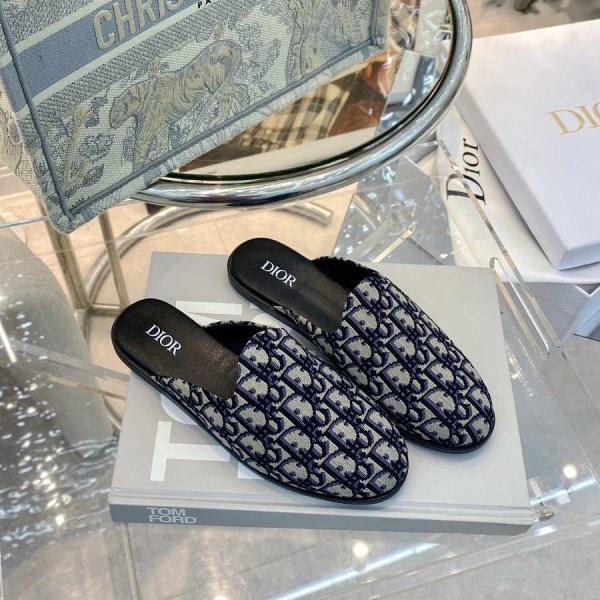 Dior monogram flat