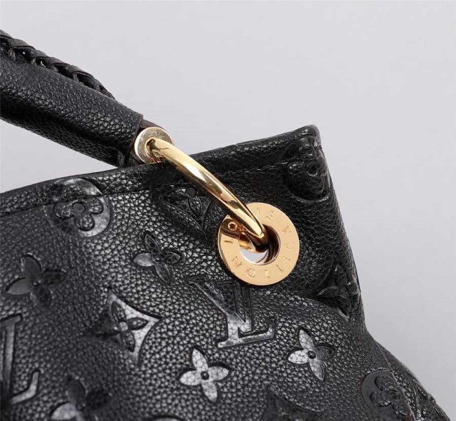 Louis Vuitton ARTSY MM M41066