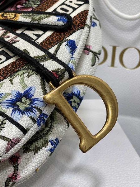 Dior Saddle White Jardin Magique Embroidery Bag